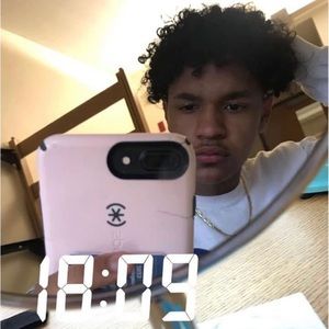 Meet your Posher, Daniel